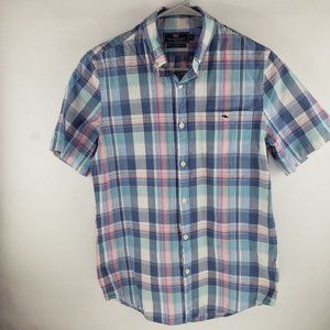 Vineyard Vines slim fit tucker shirt. short sleeve button down. small